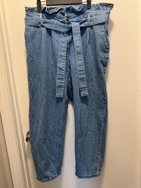 Who What Wear Jeans Women's Size 14W, Blue, Denim, Tapered, Belted, High Rise